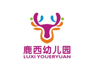 曾翼的logo設計